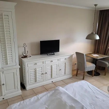 Strandnest Für Zwei Apartamento Burgtiefe auf Fehmarn